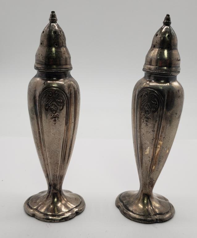 Antique 550 Silver Salt and Pepper: Shakers.5" tall - Pre-Owned