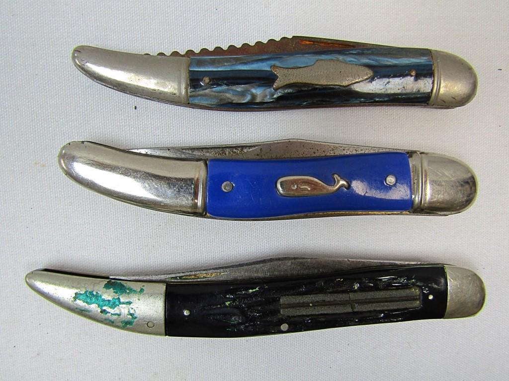 (3) Various Fishng Antique Pocket Knives: Deal K CO whale shield, Union CUTCO toothpick fishing knife, Imperial Prov fish shield.
