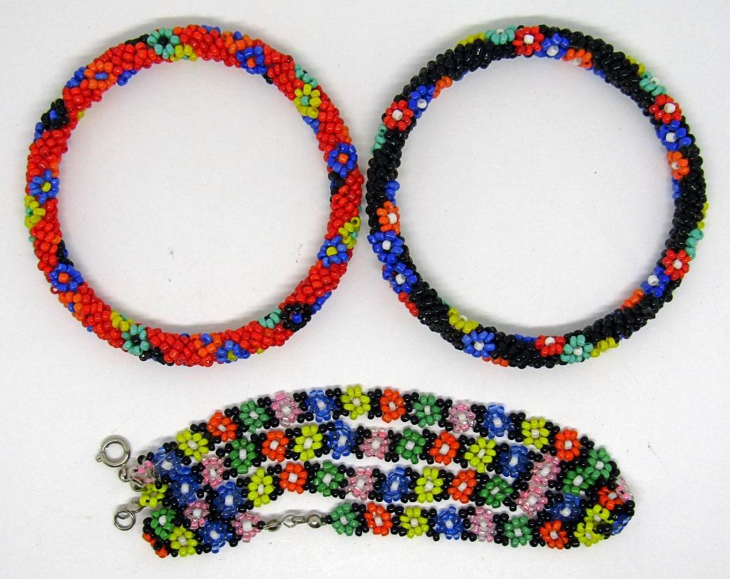 SEED BEAD NECKLACE & (2) BRACELETS (1 of 3)