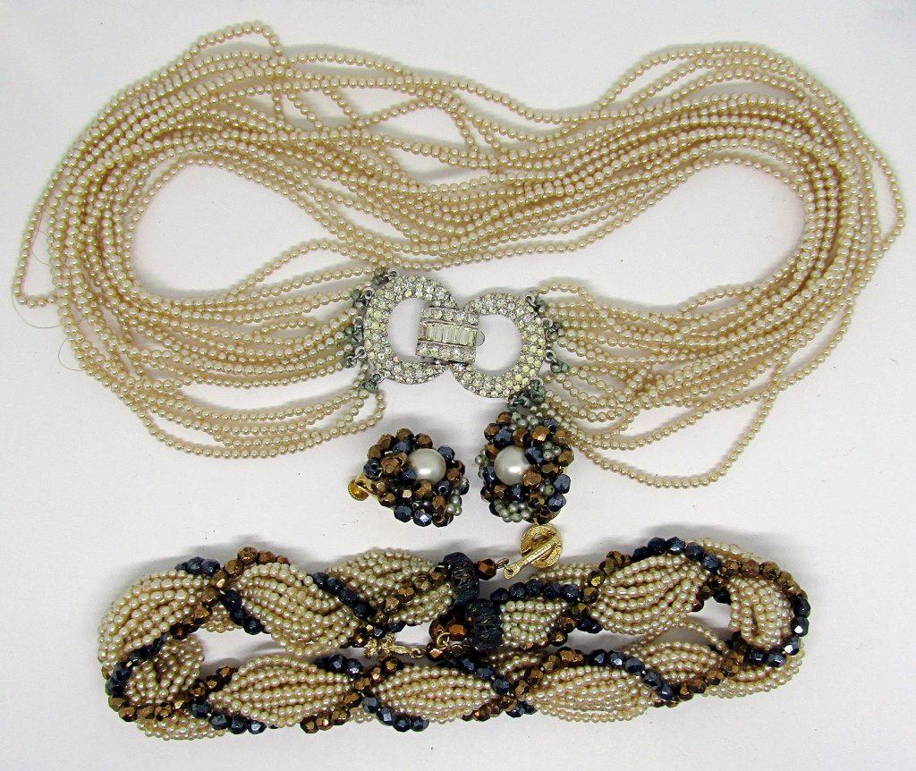 (2) VTG MULTI STRAND FAUX PEARL NECKLACES (1 of 2)