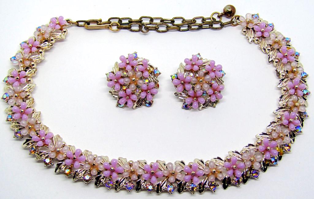 SET! VTG ART FLOWER NECKLACE WITH PURPLE (1 of 3)