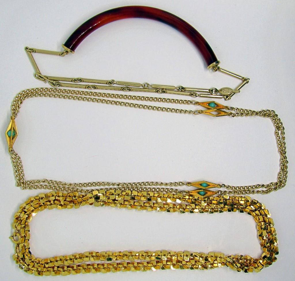 3 VINTAGE NECKLACES; 1 MARKED SARAH COV!: 2 ARE CHAIN STYLE AND 1 IS A SHORTER CHOKER STYLE.