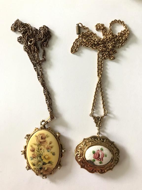 2 NECKLACES (1 LOCKET) ENAMEL- VINTAGE- PRETTY: BID NOW!