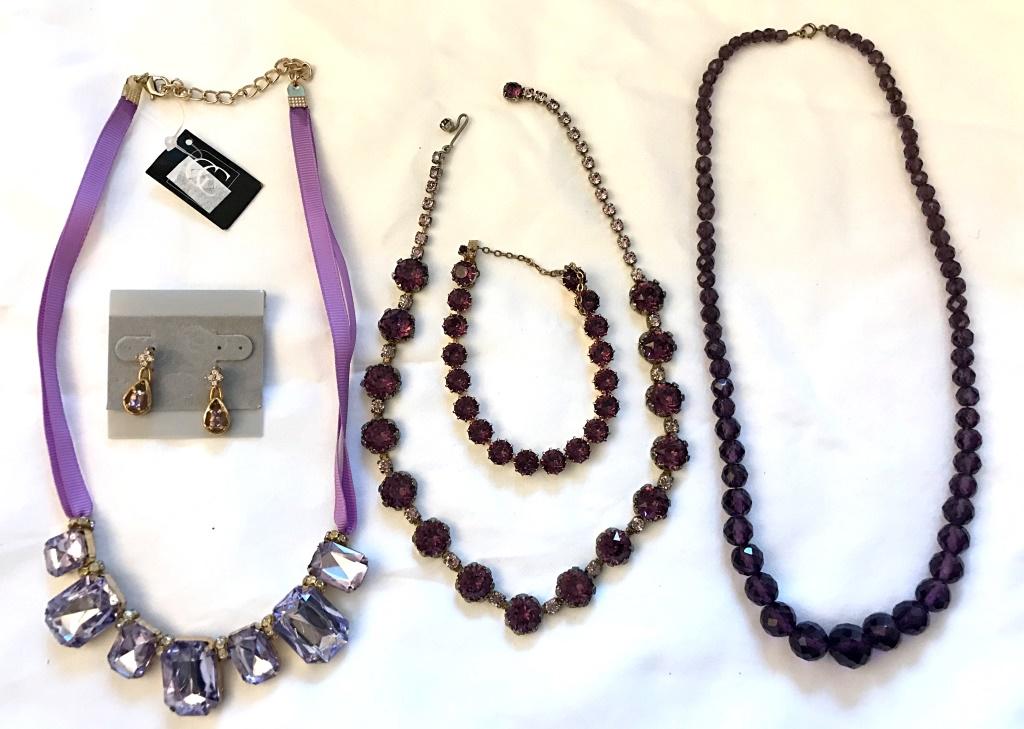 5 PC PURPLE LOT/ PURPLE STONES/ BEADS (1 of 2)