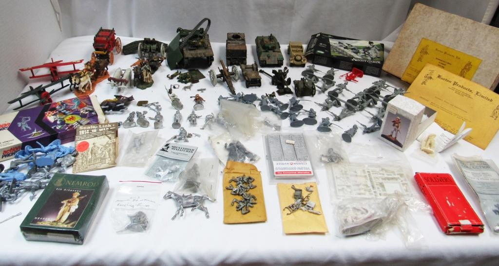 HUGE WAR TOY LOT - SOLDIERS, TANKS: CAST & PLASTICE, PLANES, KNIGHTS, COWBOYS, MANY PIECES TO CONSTRUCT - LOTS OF ORG PACKS