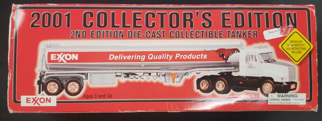 EXXON DIE-CAST TANKER TRUCK: 2001 COLLECTORS EDITION in BOX