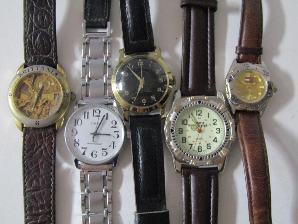5 MENS WRIST WATCHES: SPORTS ILLUSTRATED, TIMEX, SUPERETTE, BRITTANIA, TIMMY HILFIGER - UNTESTED