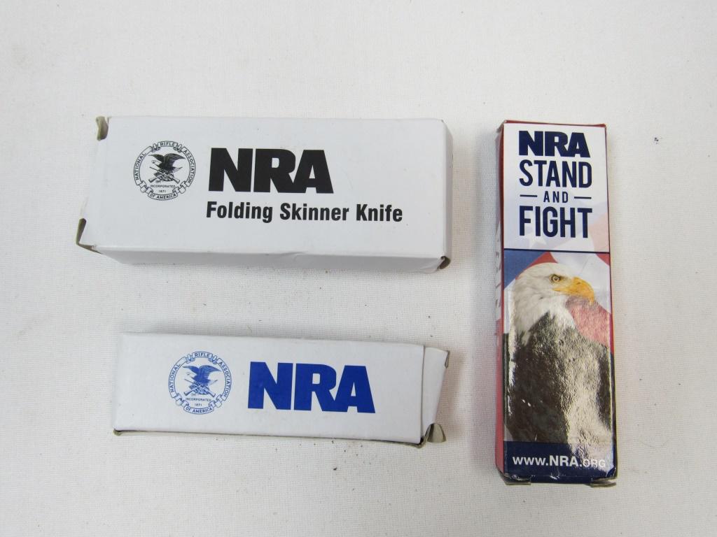 3 NRA MARKED FOLDING POCKET KNIVES; (1 of 3)