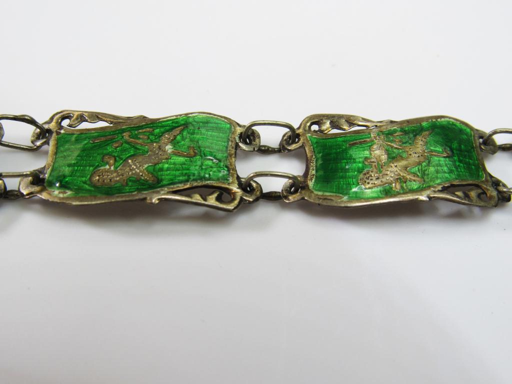 SIAM STERLING PANEL BRACELET WITH GREEN BACKGROUND (1 of 3)