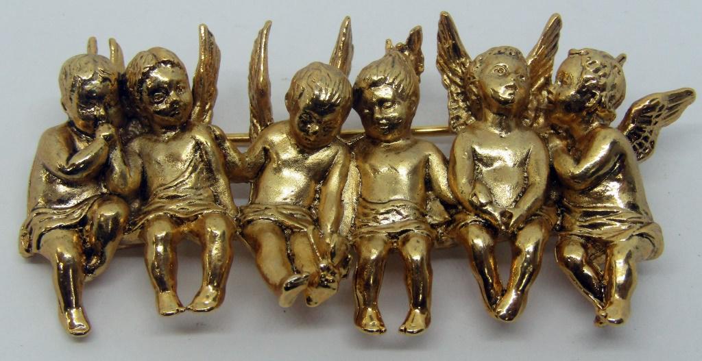 I Am Edgar Berebi My All In A Row Angel: Vintage Brooch / Pin