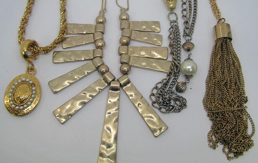 CAROLEE PENDANT on GOLD TONED NECKLACE (1 of 3)