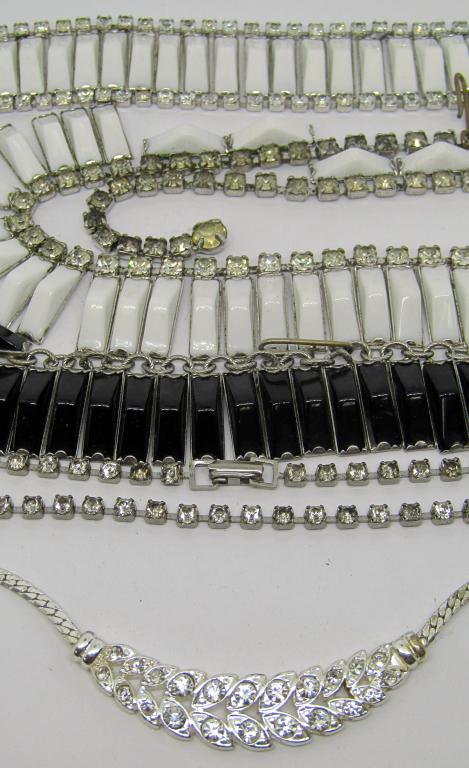 SILVER TONED VINTAGE JEWELRY LOT: ONE KRAMER SET, ONE KRAMER NECKLACE