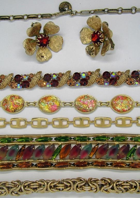 RHINESTONE GOLD TONED SARAH COV &LISNER LOT! (1 of 6)