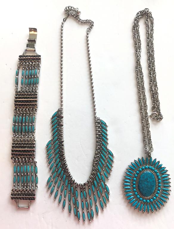 TURQUOISE COLOR LOT- PETITE POINT (1 of 2)