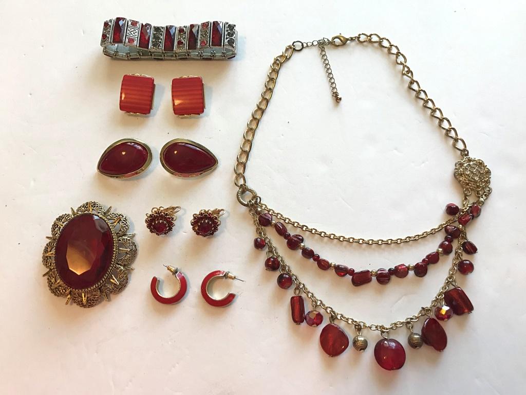 RED STONE LOT- FILIGREE (1 of 4)