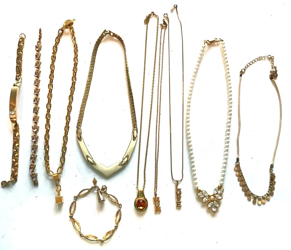 10 NAME BRAND BROOCH LOT (1- JOAN RIVERS) (1 of 4)