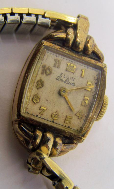 ELGIN DE LUXE WRIST WATCH 10K GOLD FILLED;: SPEIDEL USA MARKED BAND; UNTESTED.