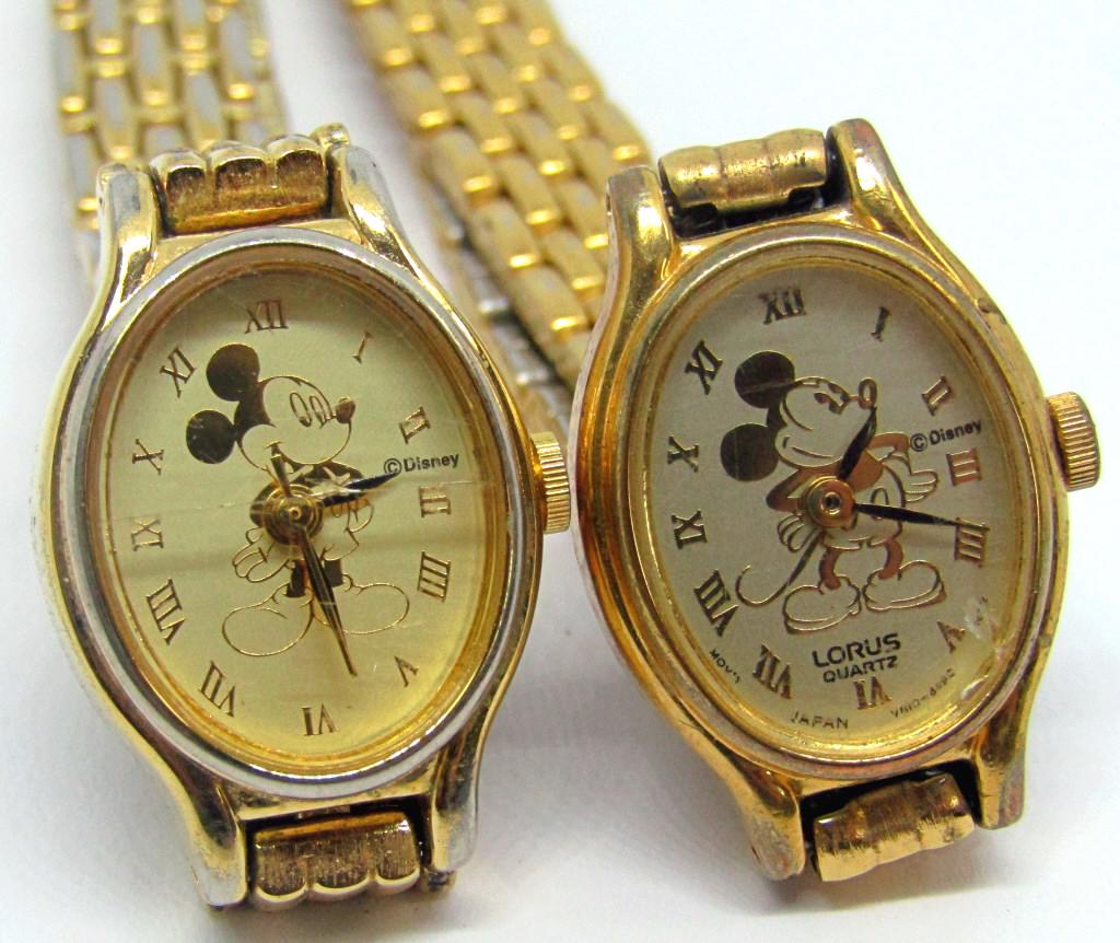 LORUS&ETC, Mickey Mouse Watch Collectible-Disney: UNTESTED GOLD TONED COIN FACED