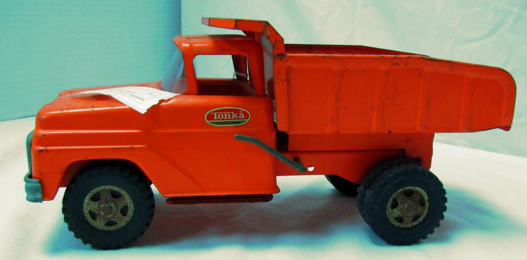 1970's Tonka Orange Dump Truck
