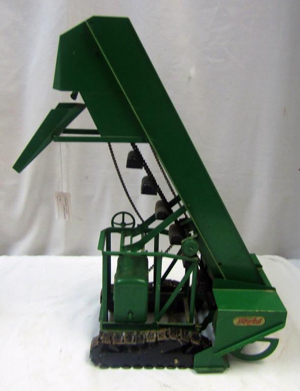 Steel Doepke Model Toys Barber-Greene (1 of 6)