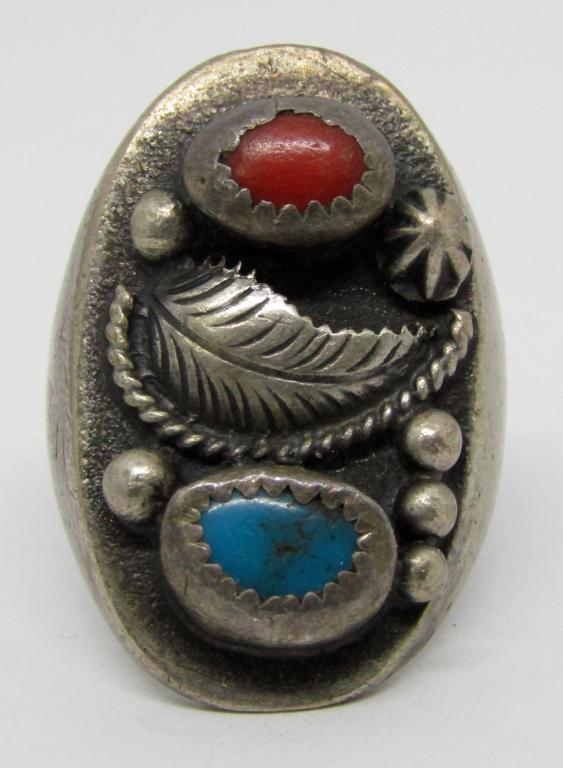 Vintage Navajo Sterling Ring with natural stones: sz 9.5 DWT 10.2