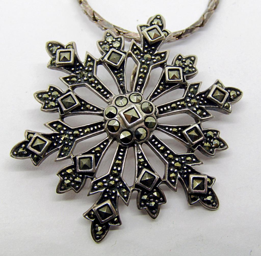 Sterling necklace with Marcasite Snowflake (1 of 4)
