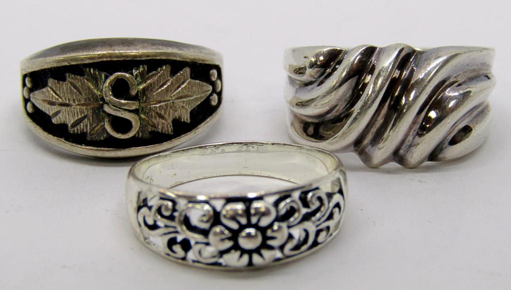 Set of 3 Vintage Sterling Rings (1 of 3)