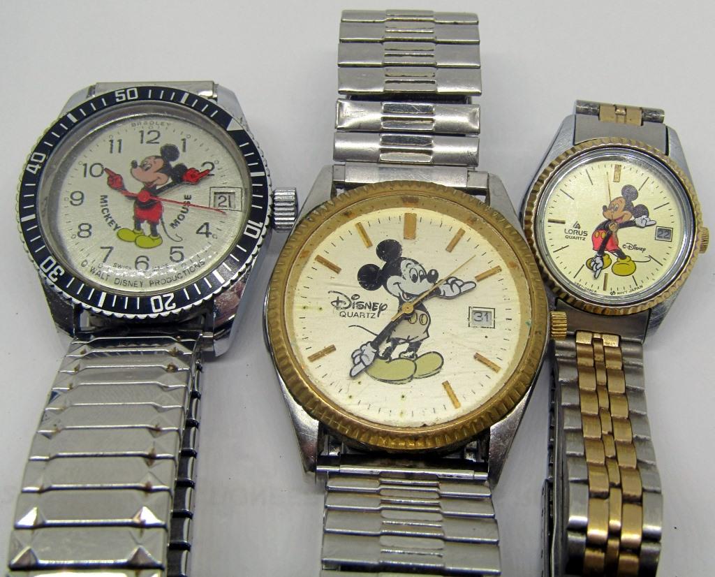 (3) MICKEY  MOUSE DISNEY DATE WRIST WATCHES (1 of 4)