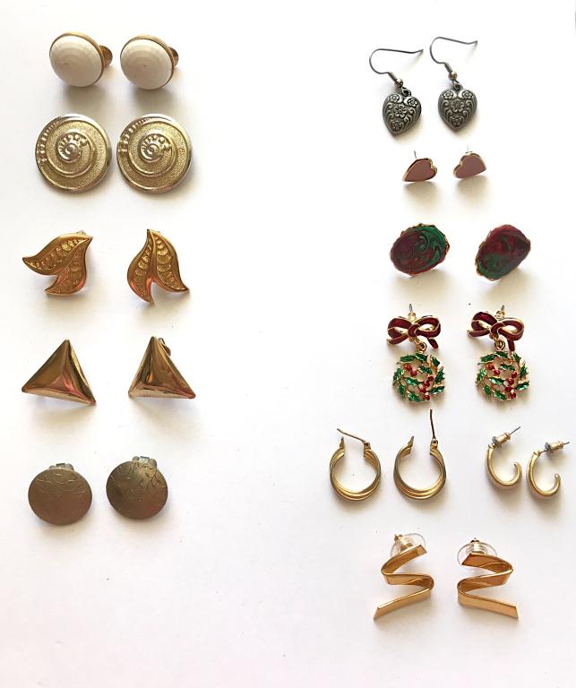 12 PAIRS MIXED LOT PIERCED/ CLIP EARRINGS (1 of 3)