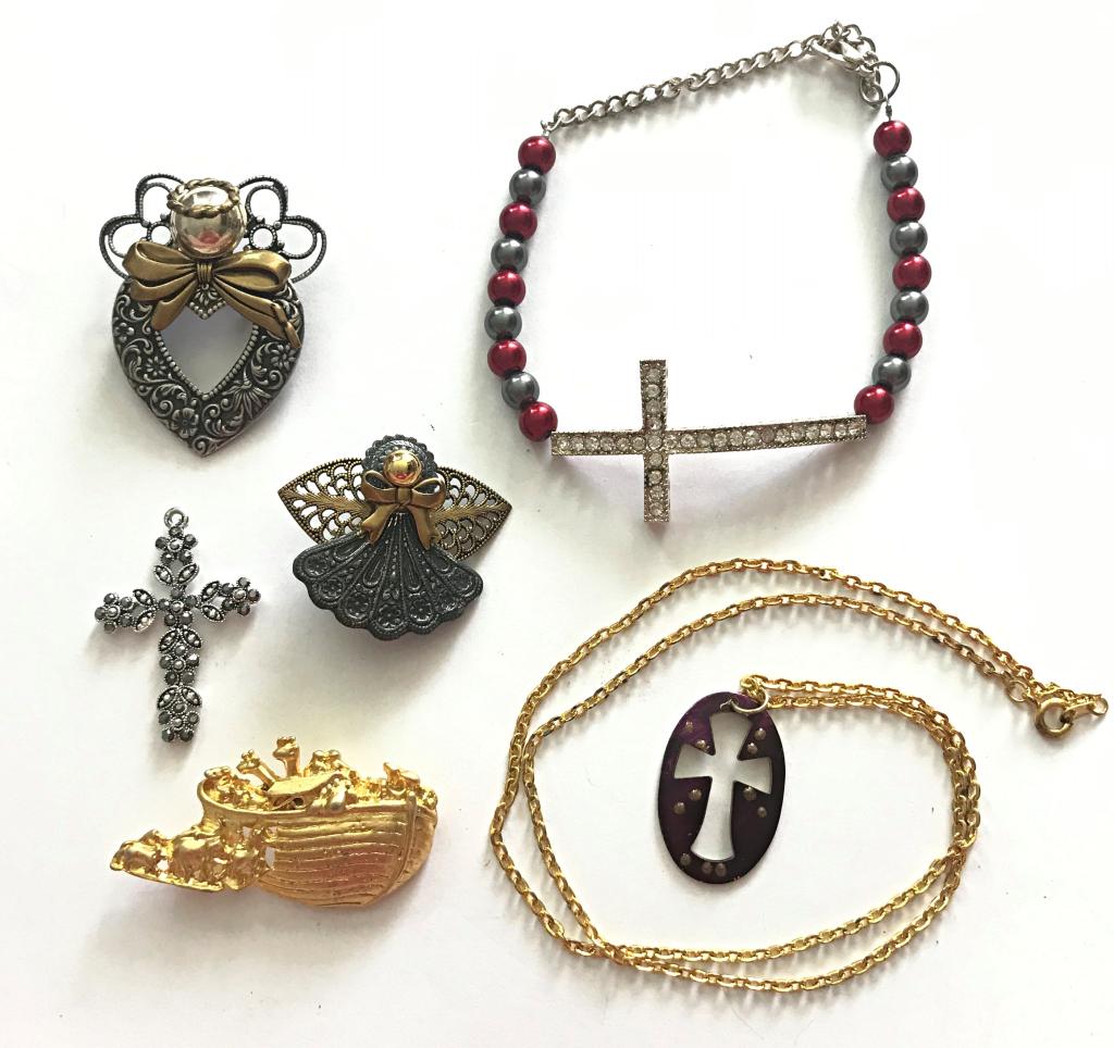 RELIGION, ANGEL, CROSS, NOAH'S ARK LOT (1 of 2)