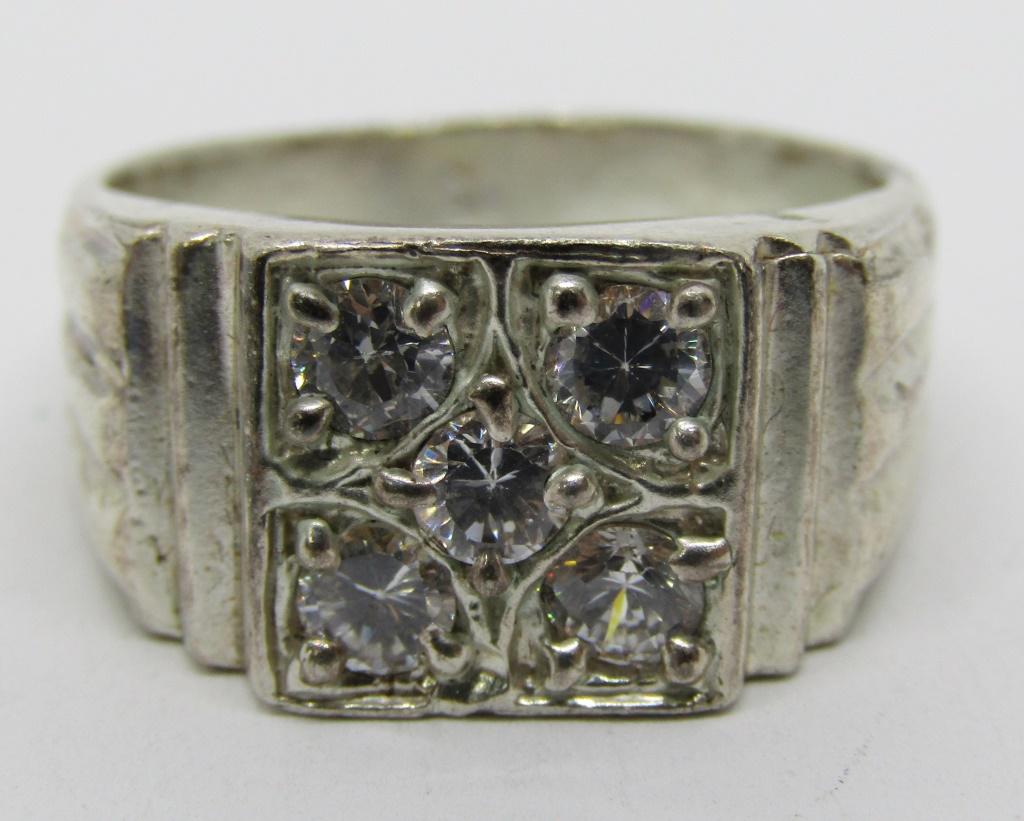 SIZE 12 MEN'S STERLING RING WITH CLEAR STONE (1 of 4)