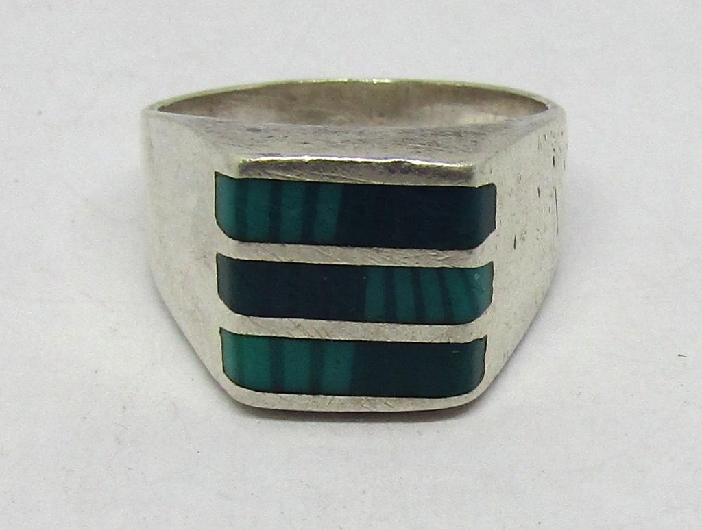 MEXICO STERLING MEN'S RING WITH MALACHITE (1 of 4)