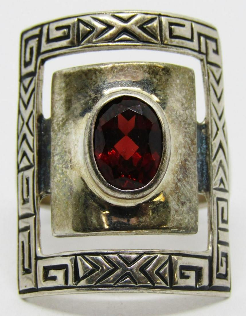 STERLING FASHION RING WITH CUT OUT DESIGN (1 of 5)