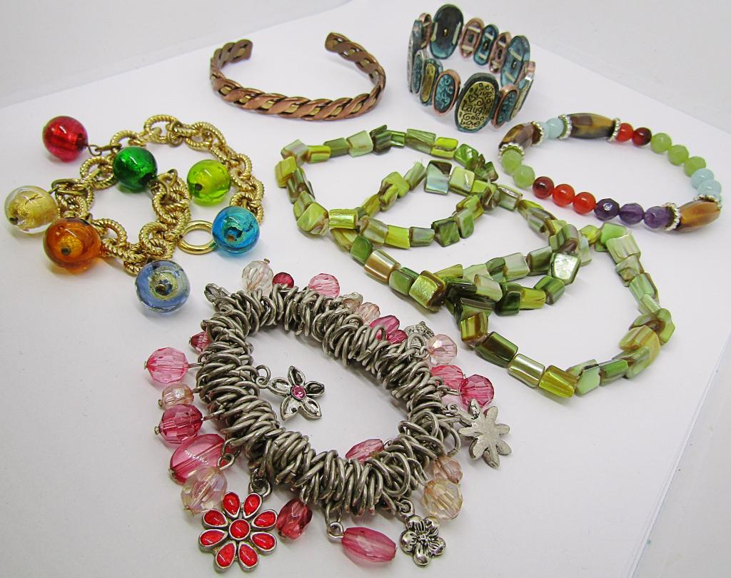 (6) COLORFUL 90'S BRACLETS (1 of 2)