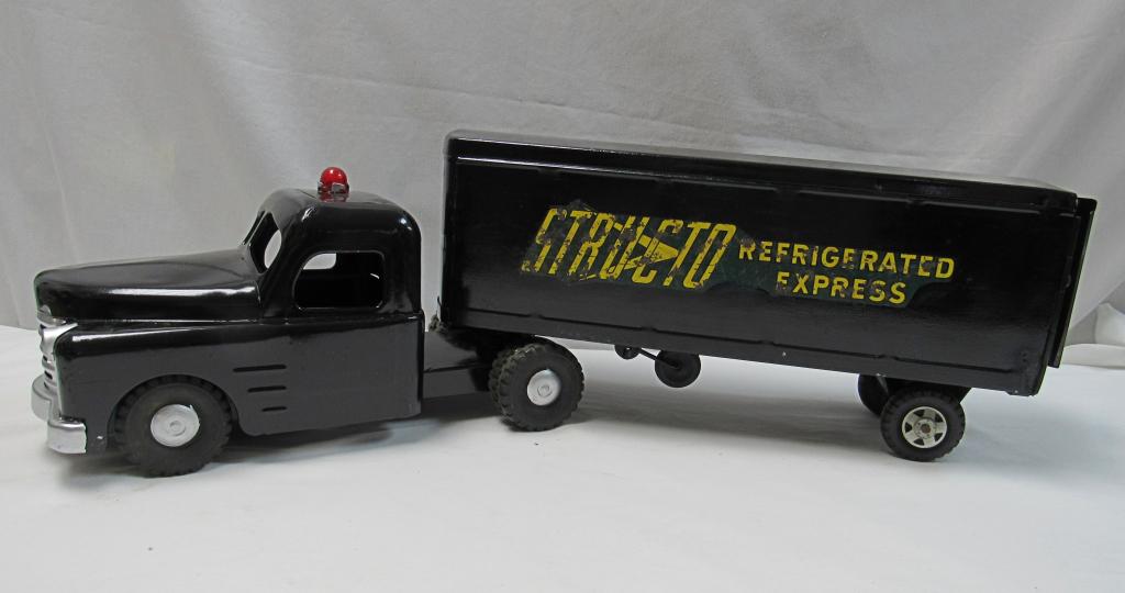 STRUCTO REFRIDGERATED EXPPRESS TRUCK (1 of 6)