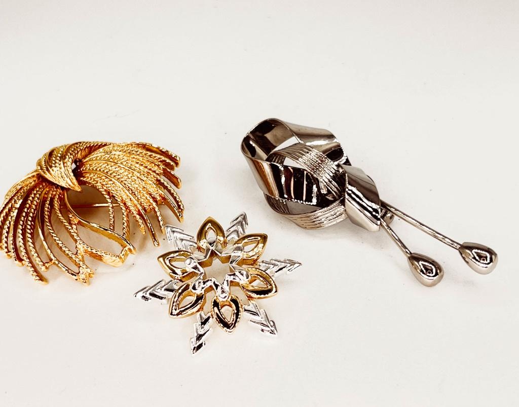 1 NAPIER, 1 MONET & OTHER BROOCH TRIO (1 of 2)