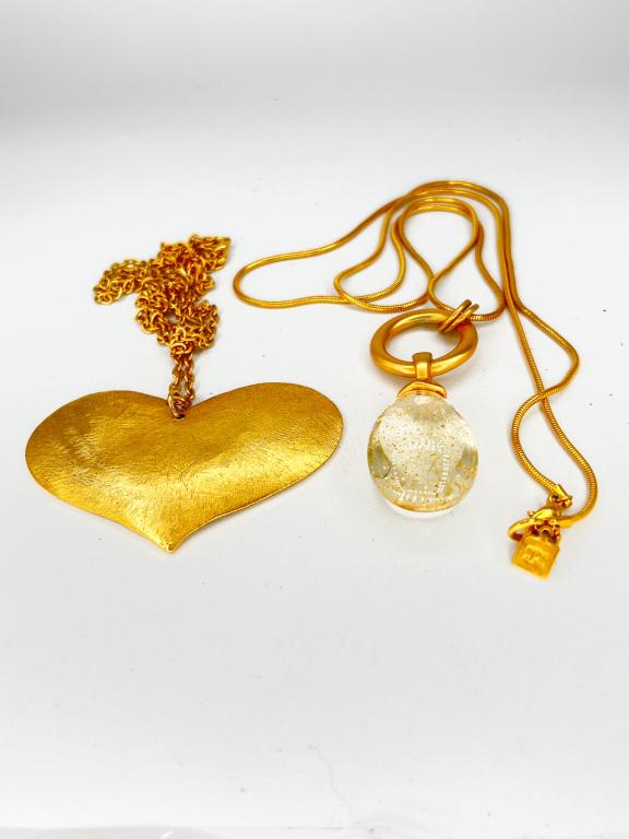 2 VINTAGE NECKLACES, HEART AND STONE ONE ANNE KLEI (1 of 2)