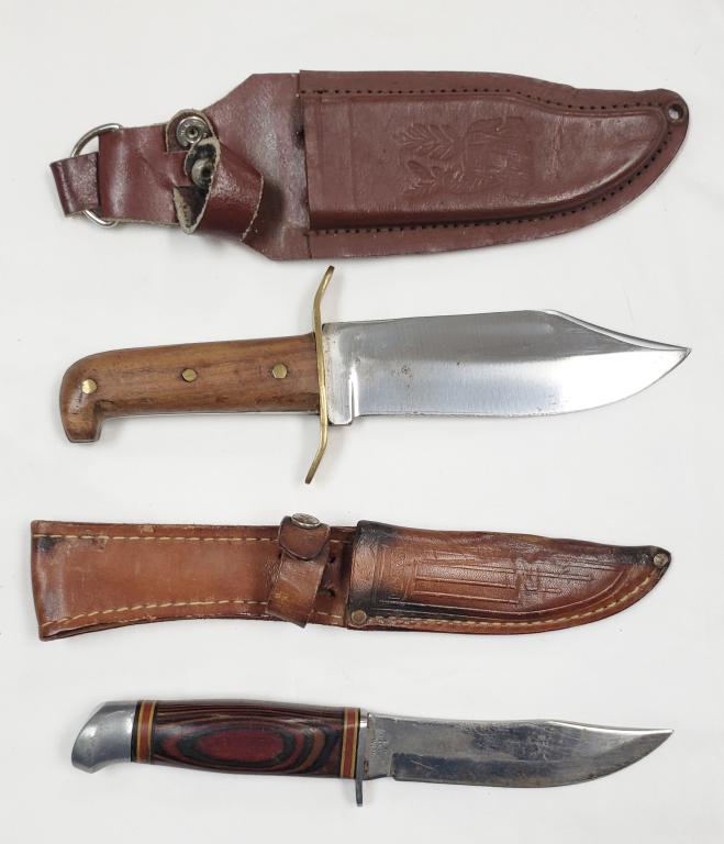 (2) WOOD HANDLE HUNTING KNIVES & SHEATHS (1 of 6)