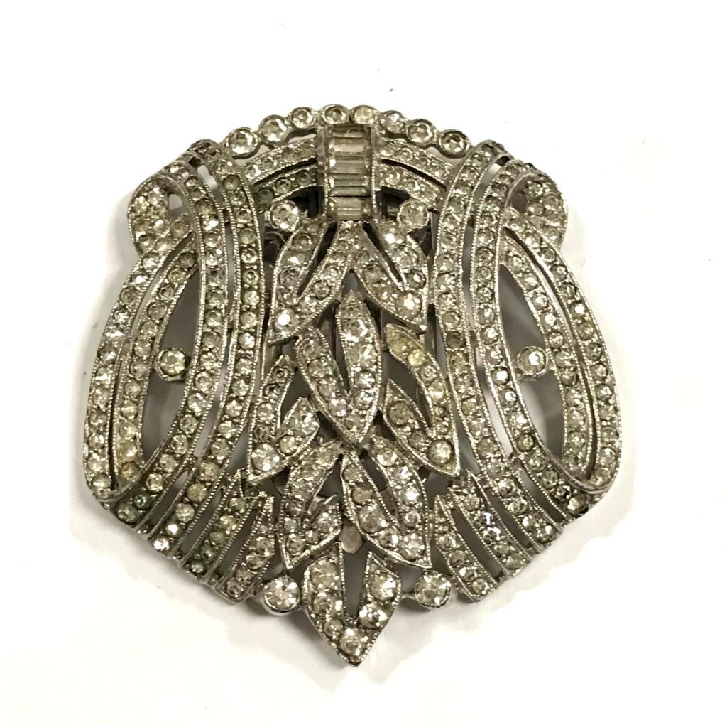 TRIFARI SCARF CLIPS- RHINESTONES!!!: BID NOW!