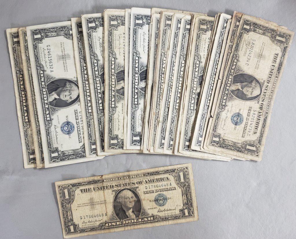(50) $1 SILVER CERTIFICATES MIXED (1 of 2)