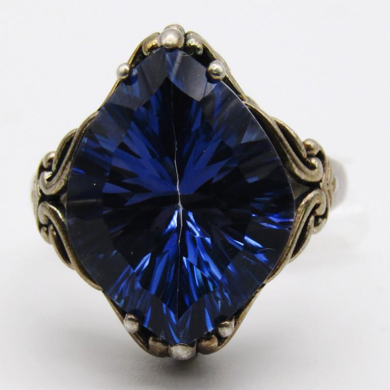 VINTAGE STERLING FASHION RING WITH VIOLET (1 of 6)