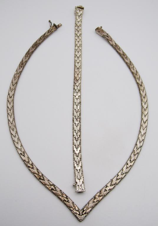 SET! ITALY STERLING CHEVRON STYLE NECKLACE (1 of 4)