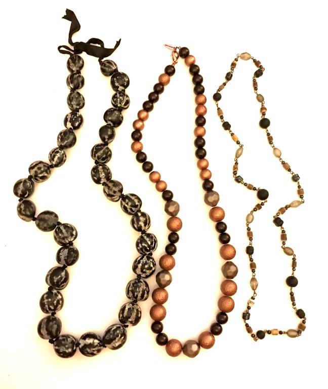 BEADED NECKLACES UNIQUE LOT OF 3 (1 of 2)