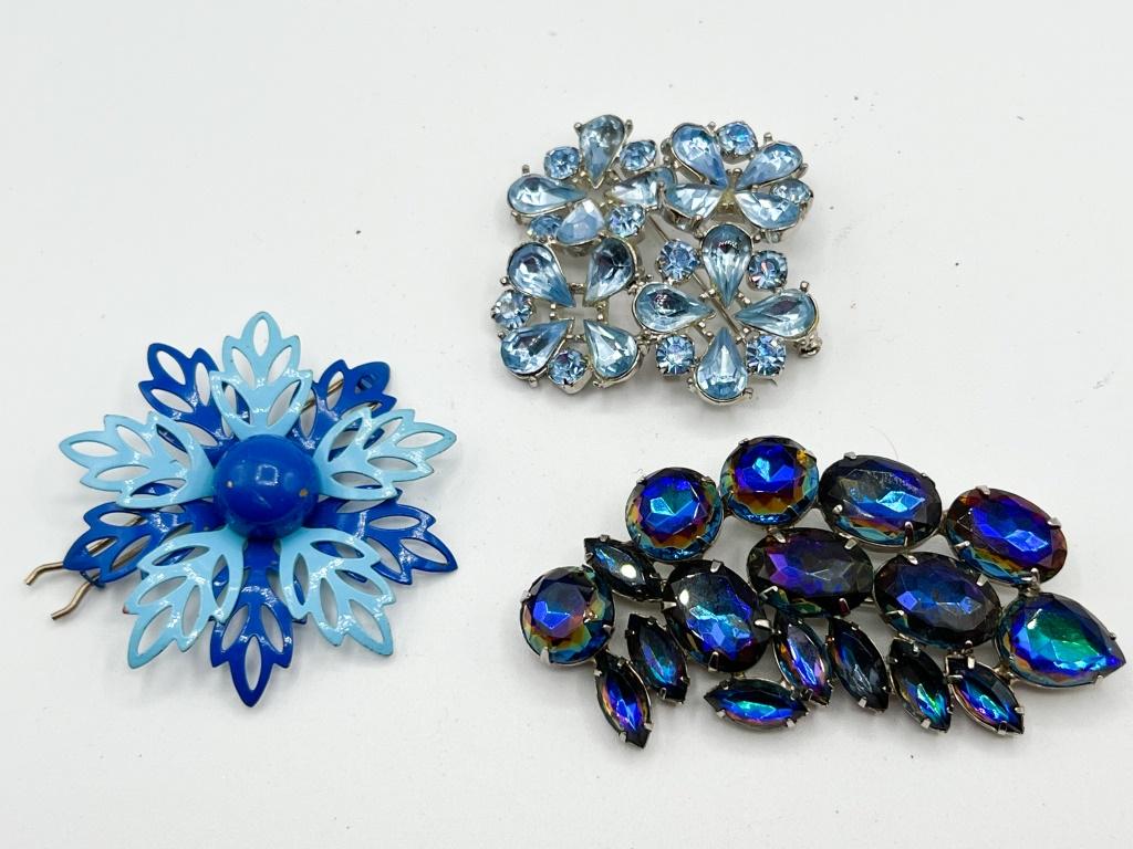 BLUES    OVERSIZED BROOCH TRIO (1 of 1)