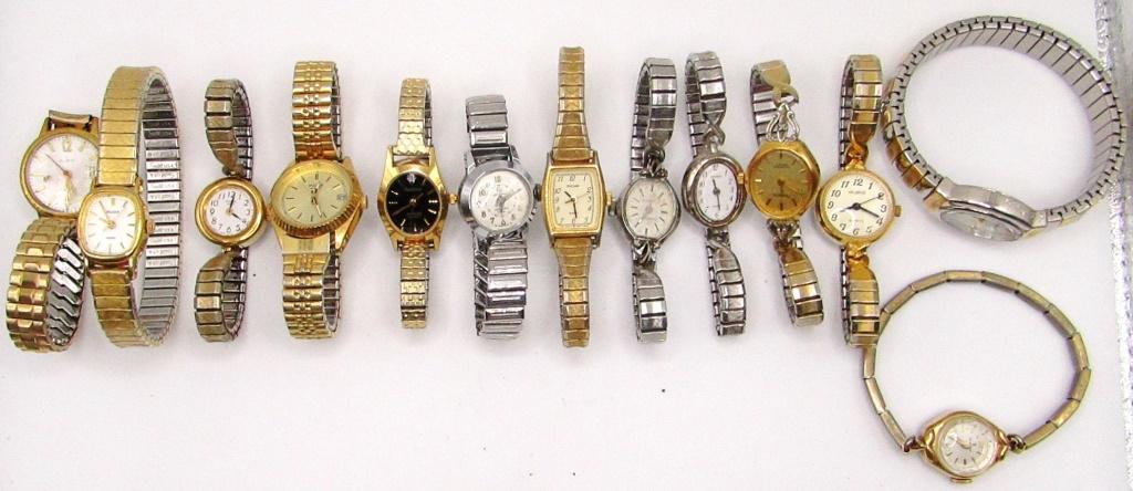 Ladies Elastic banded antique watches: Ladies Elastic banded antique watches