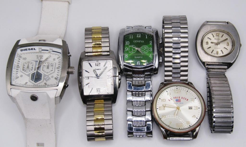 5-MEN'S WRISTWATCHES-BULOVA AUTOMATIC: 5-MEN'S WRISTWATCHES-BULOVA AUTOMATIC