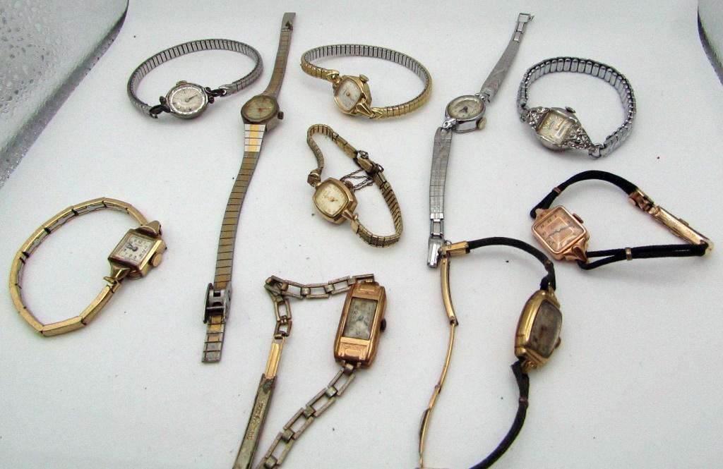 Ladies Antique Gold / Silver Toned Watches: Ladies Antique Gold / Silver Toned Watches