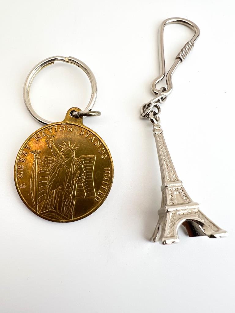 KEYCHAINS, PARIS + PATRIOTIC: KEYCHAINS, PARIS + PATRIOTIC