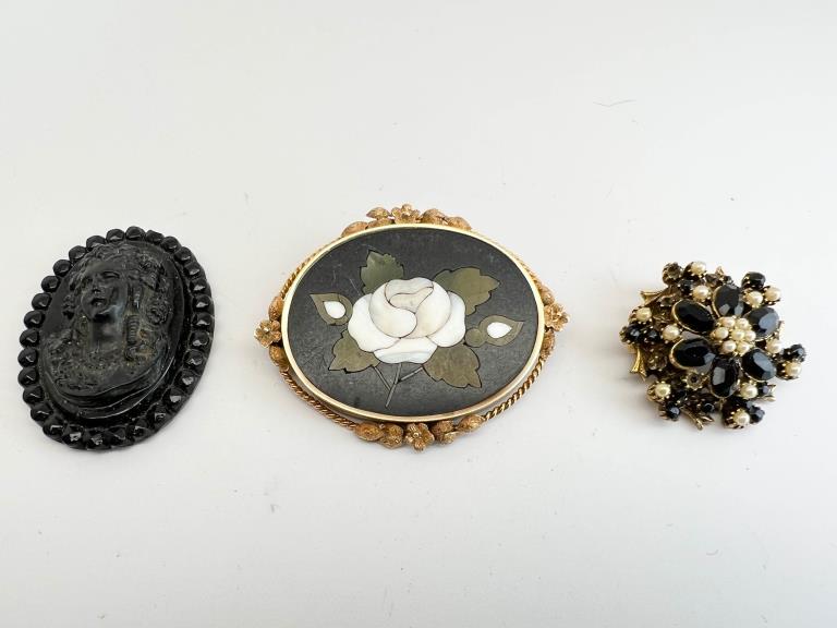 WHITE ROSE MOSAIC  + (1 of 3)