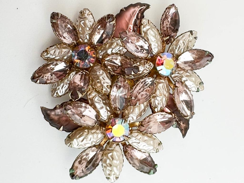 BEAUTIFUL OLD BROOCH (1 of 4)